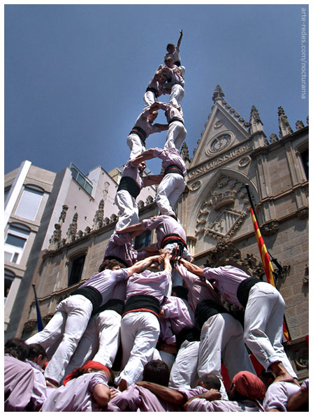 Colla castellera Minyons de Terrassa - dos de nou amb folre i manilles - Festa Major 03/07/2005 Terrassa - Barcelona 