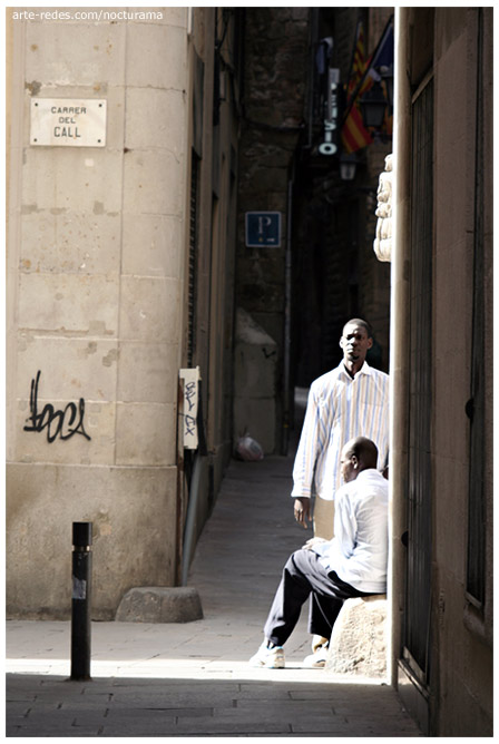 Solos al sol - Barrio Gótico - Barcelona 