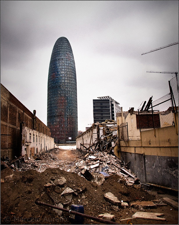 Perspectivas - Torre Agbar - Barcelona