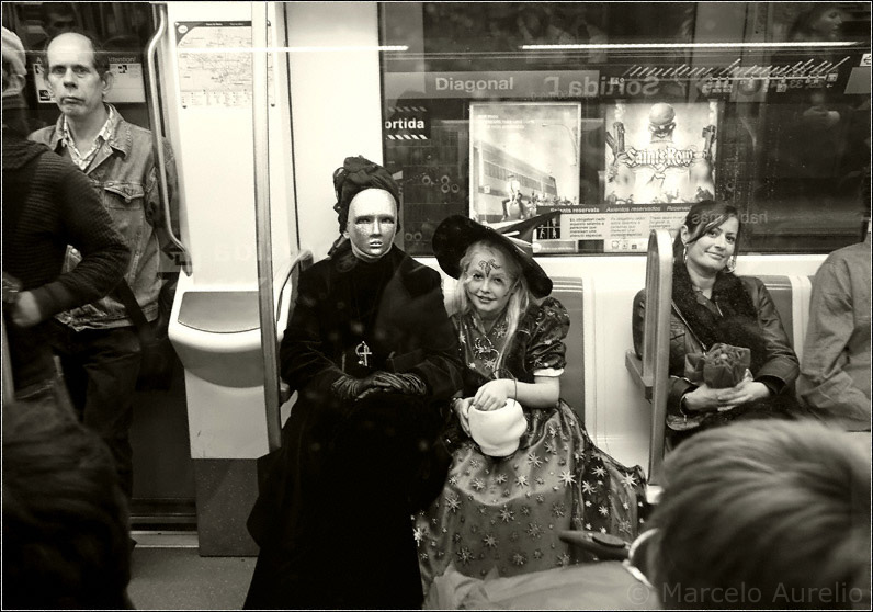 Halloween en el metro - Barcelona