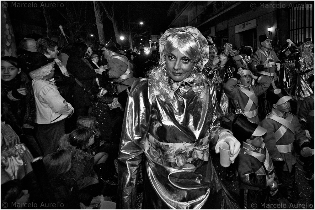 Ella se quiere divertir - Carnaval - Terrassa