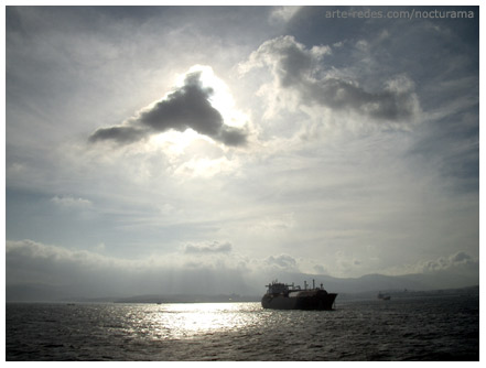 cruzando el Estrecho de Gibraltar