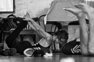 Una clase de Analia Gonzalez en el Estudio Olga Ferri. Buenos Aires, 2010. © Marcelo Aurelio