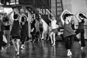 Una clase de Analia Gonzalez en el Estudio Olga Ferri. Buenos Aires, 2010. © Marcelo Aurelio