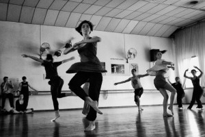 Una clase de Analia Gonzalez en el Estudio Olga Ferri. Buenos Aires, 2010. © Marcelo Aurelio